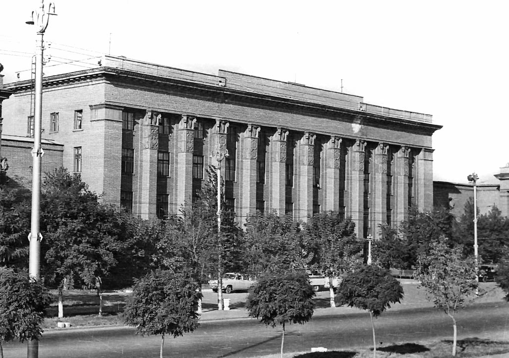 фото: Донецький науково-дослідний вугільний інститут ДонВУГІ)